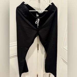 FIGS Livingston pants, women’s medium, black